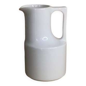 Milk pot