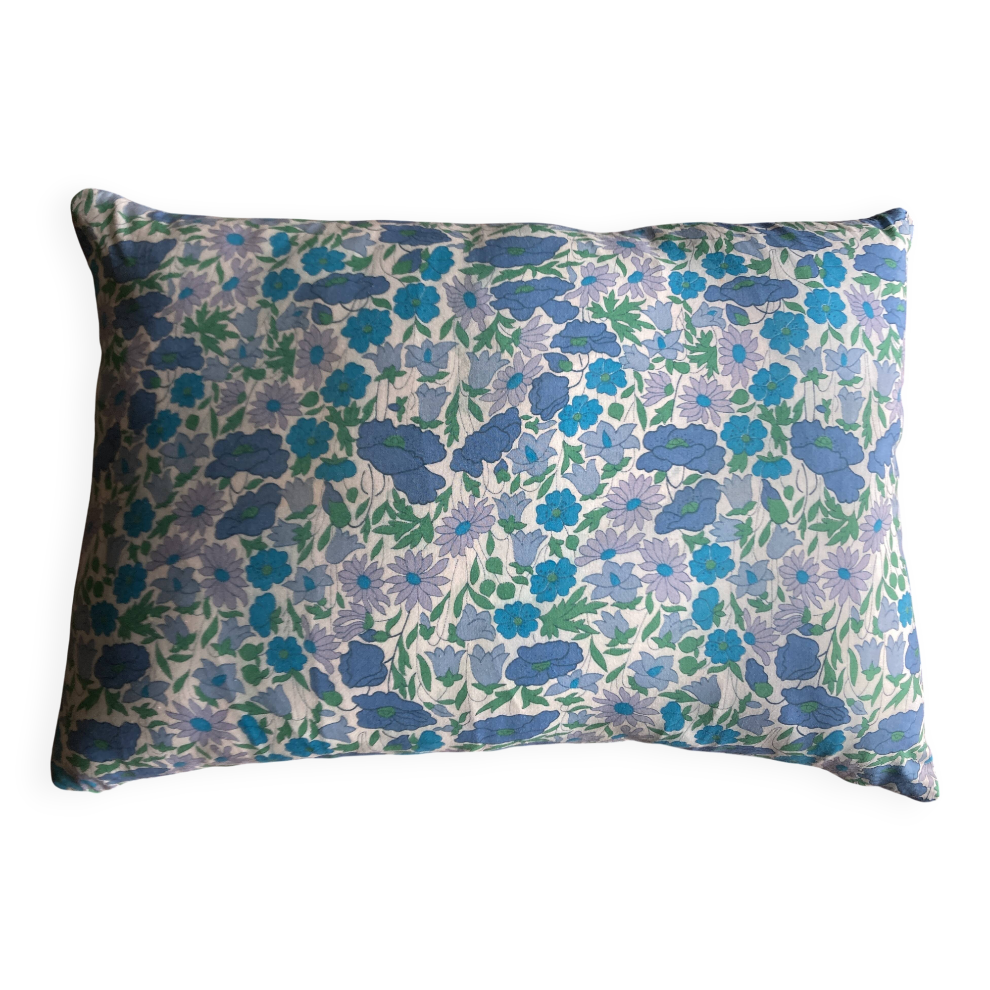 Cushion in genuine 1960 Liberty floral fabric.