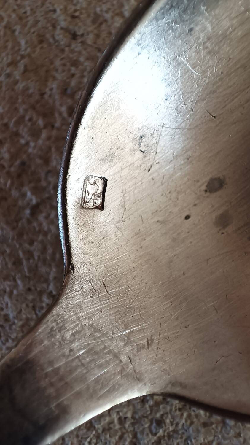 4 small Art Deco spoons