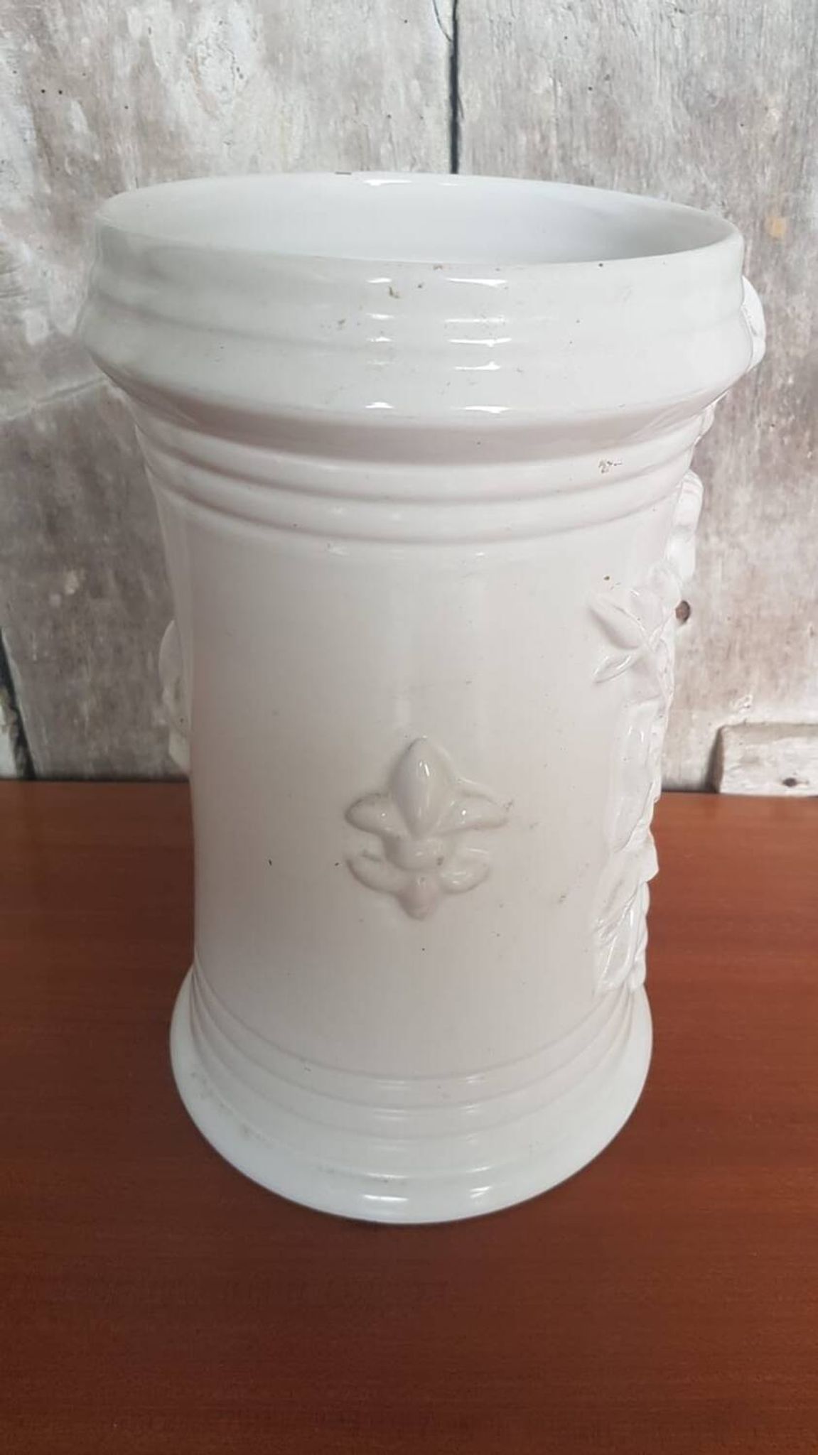 Old White Ceramic Vase Vintage Coat of Arms Decor #A697