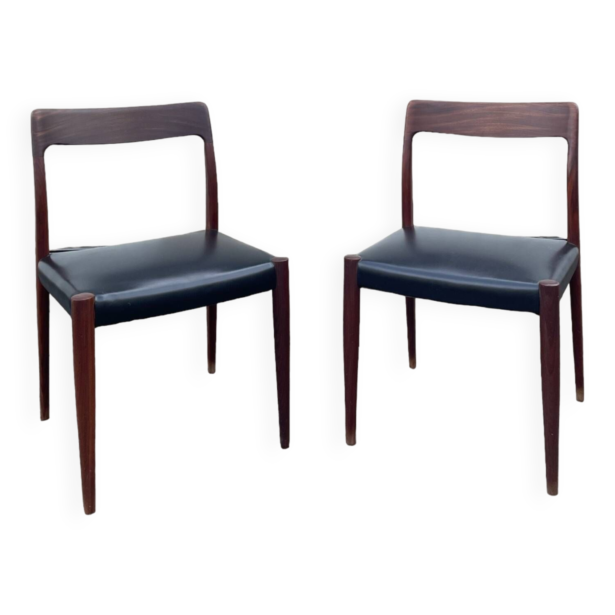 Pair of Rio rosewood chairs, Niels O. Moller