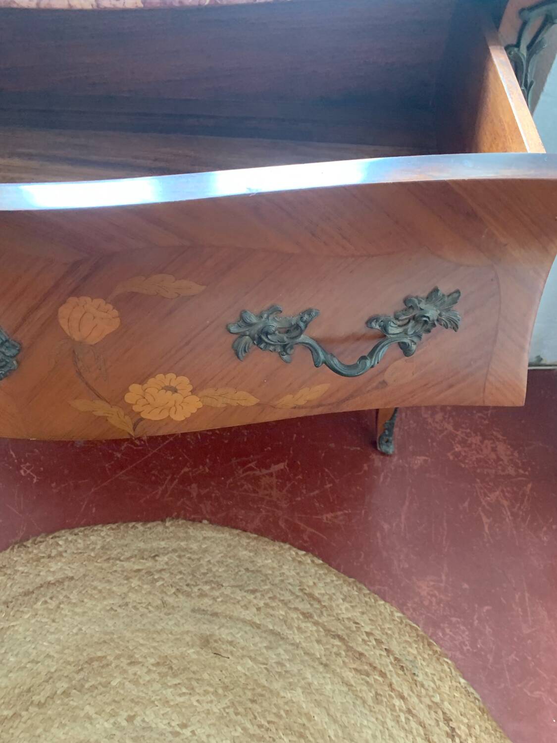 Louis XV chest of drawers with pink marble