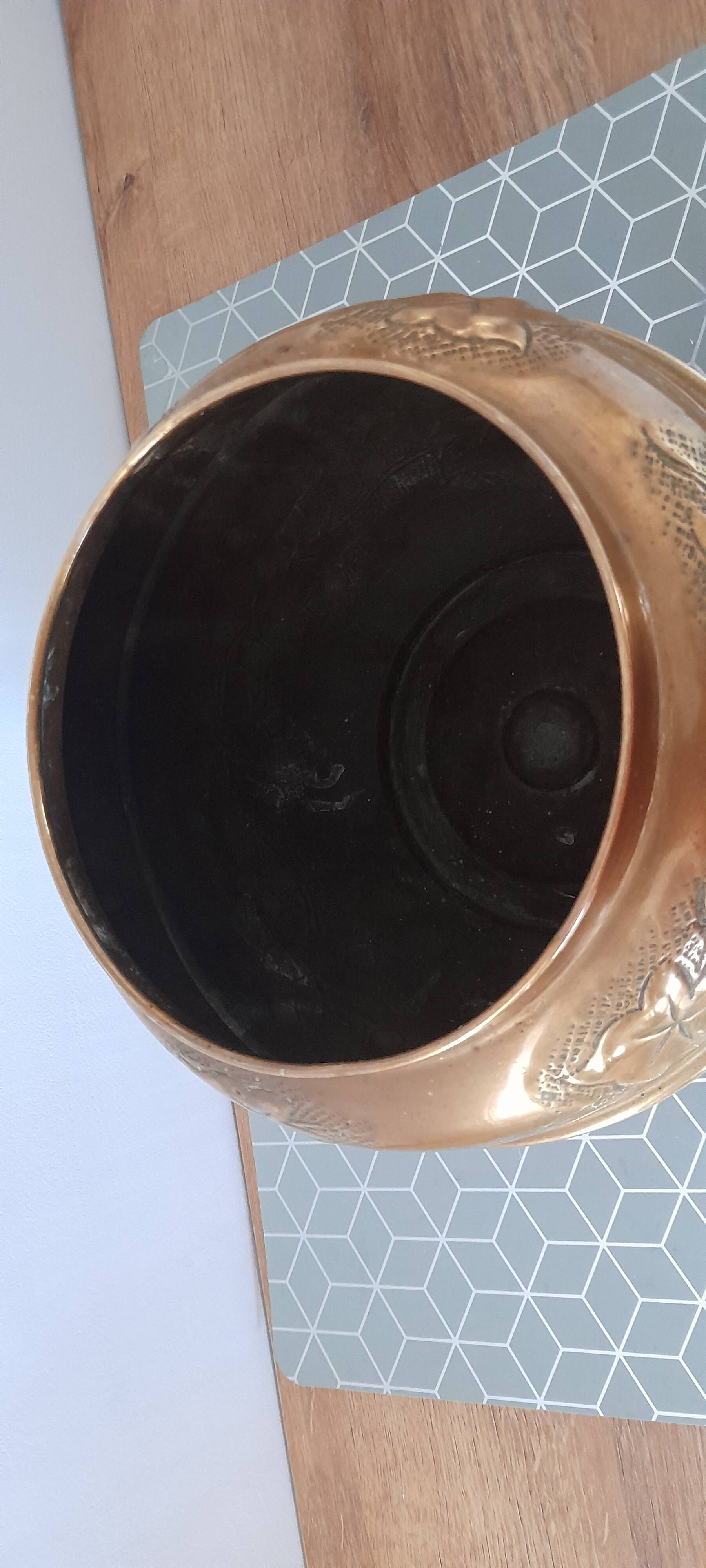 Copper pot