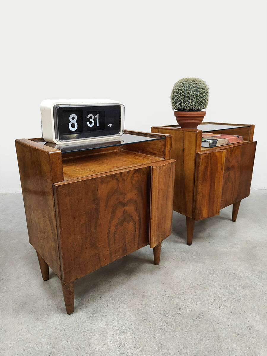 Rare Italian vintage design nightstands