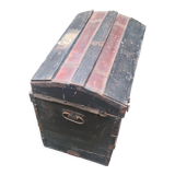 Old trunk chest