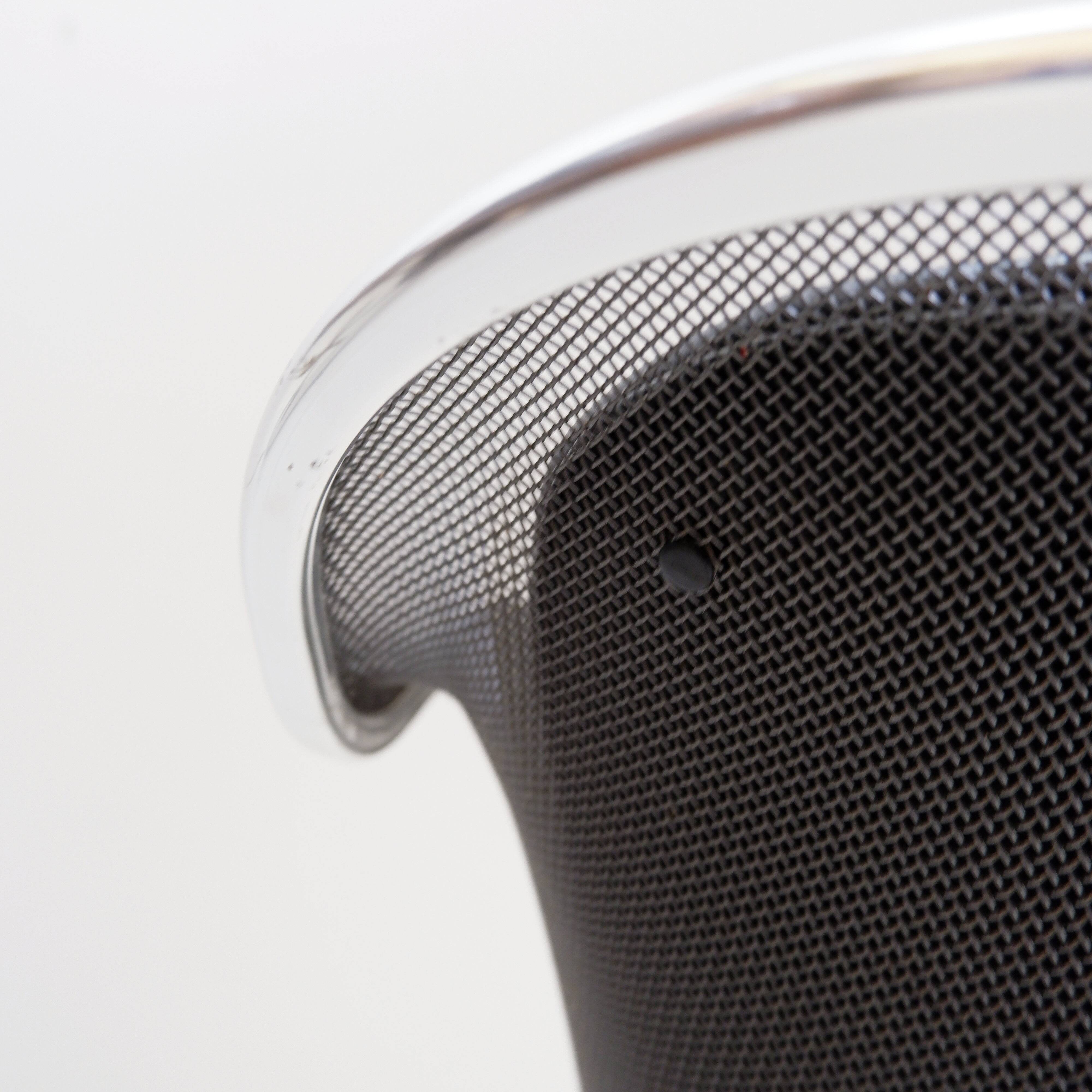 Vintage Italian swivel armchair "Iuta" by Antonio Citterio for B&B Italia