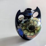 Handled Vase Gouda - Decor "Zonnebloem" (Sunflower) - Netherlands, 1930/50