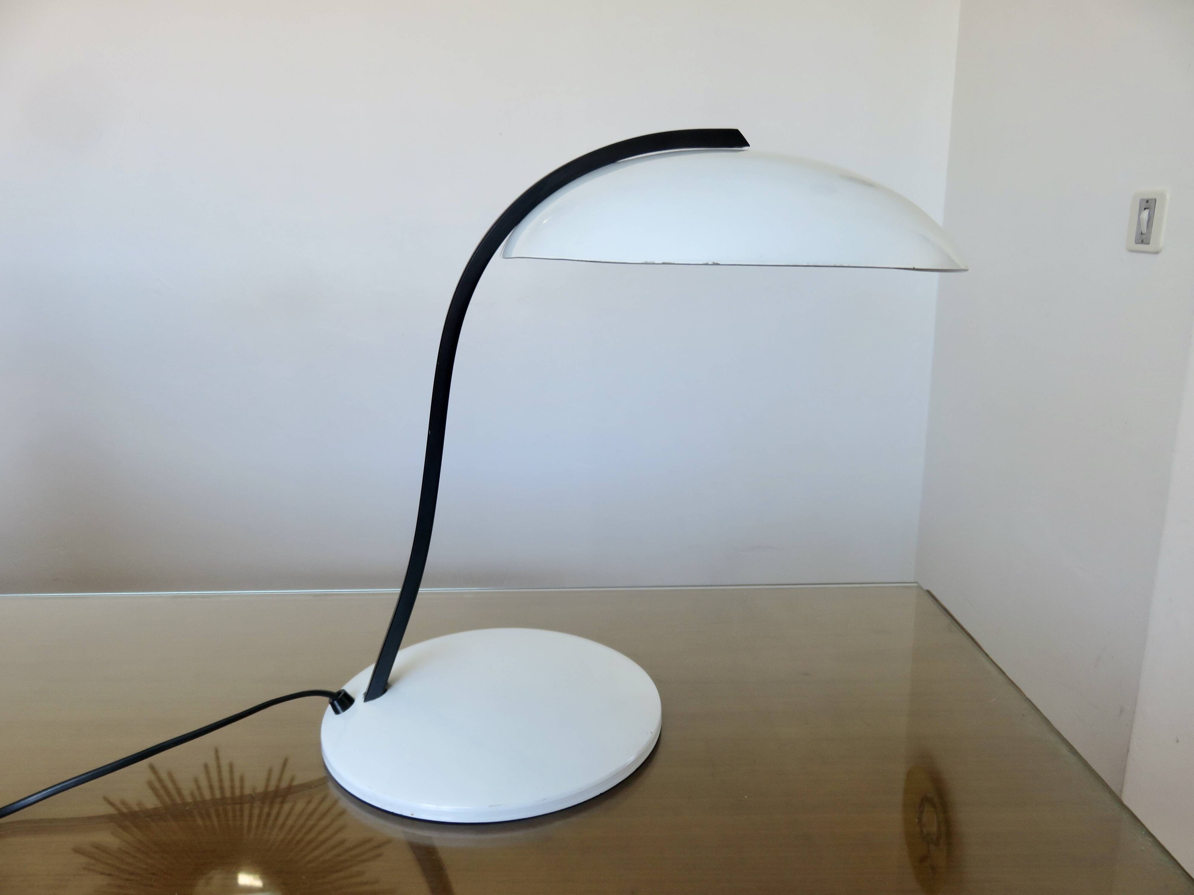 "Serpent" lamp, publisher Veneta Lumi, Italy, 1980, UFO, space age, saucer