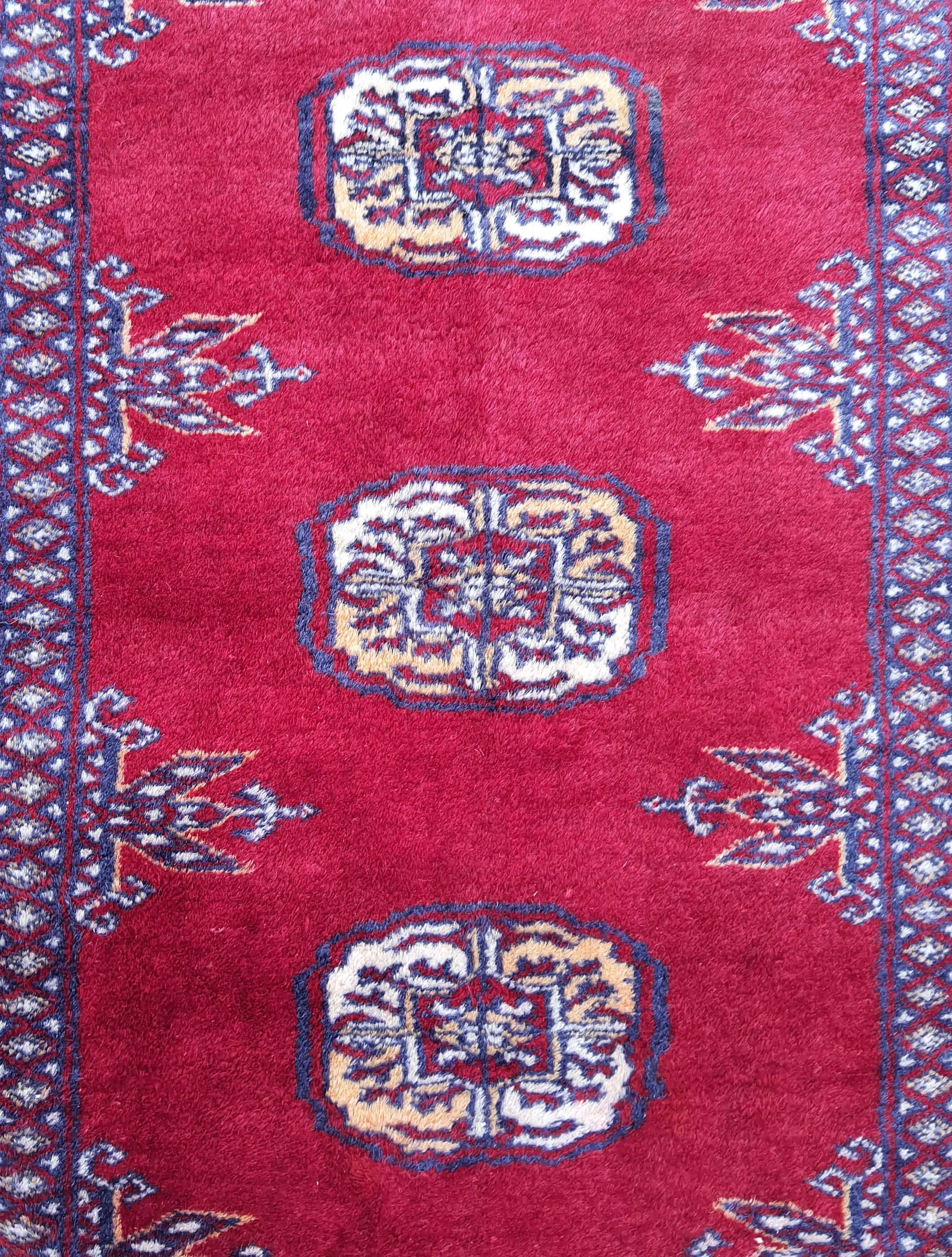 Handmade wool carpet Bukhara Pakistan 118x 61 cm