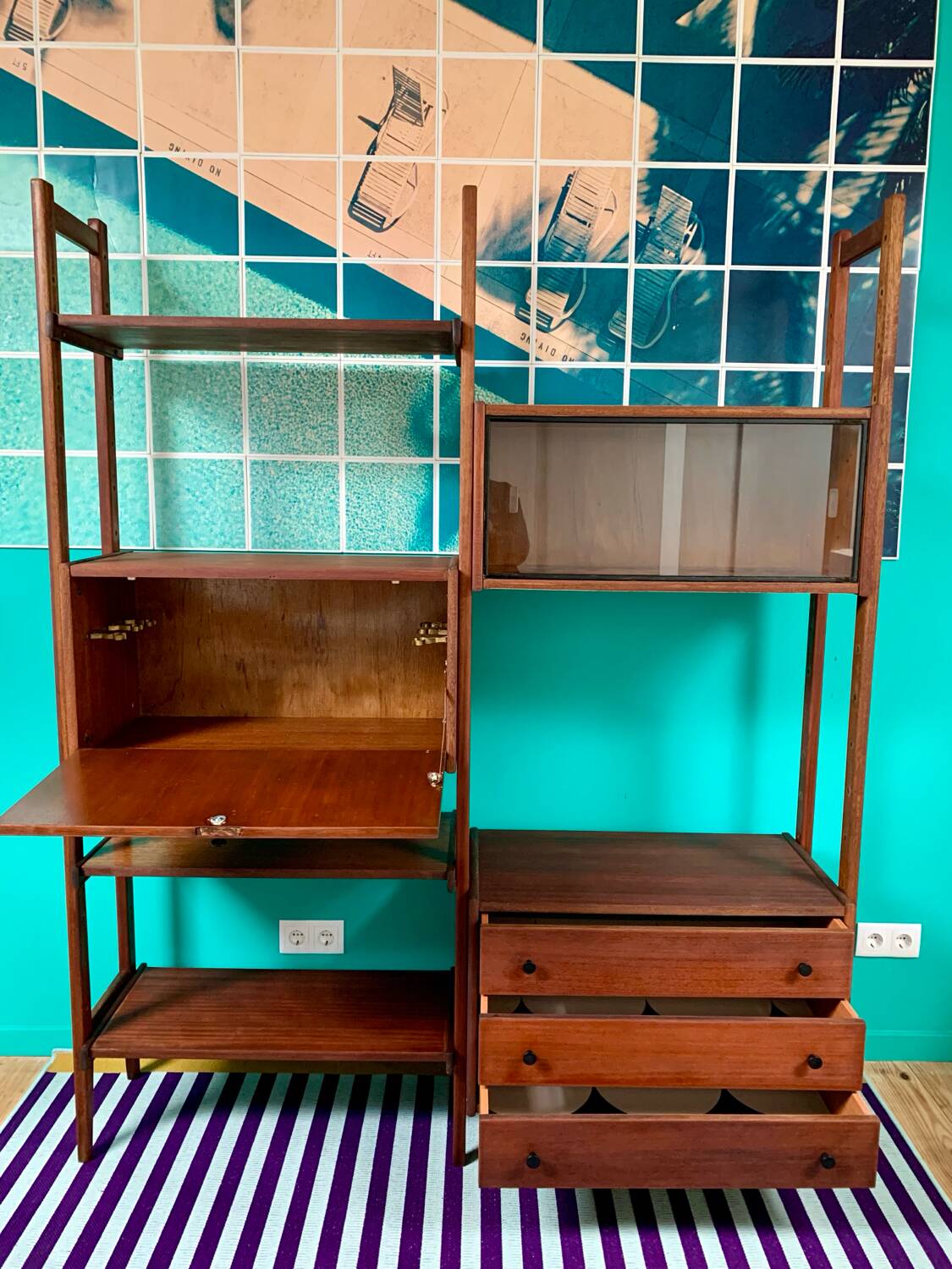 Mid Century vintage bookcase