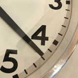 Industrial Brillie clock 25 cm functional vintage
