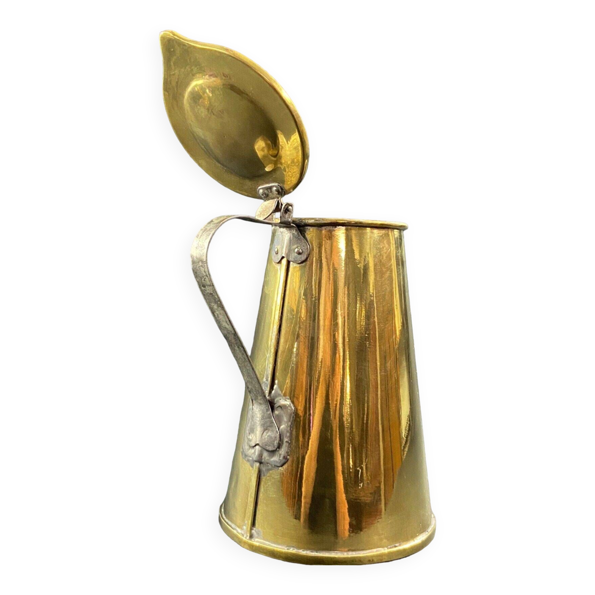 Jug covered pitcher coffee pot in brass late 18th century early 19th century