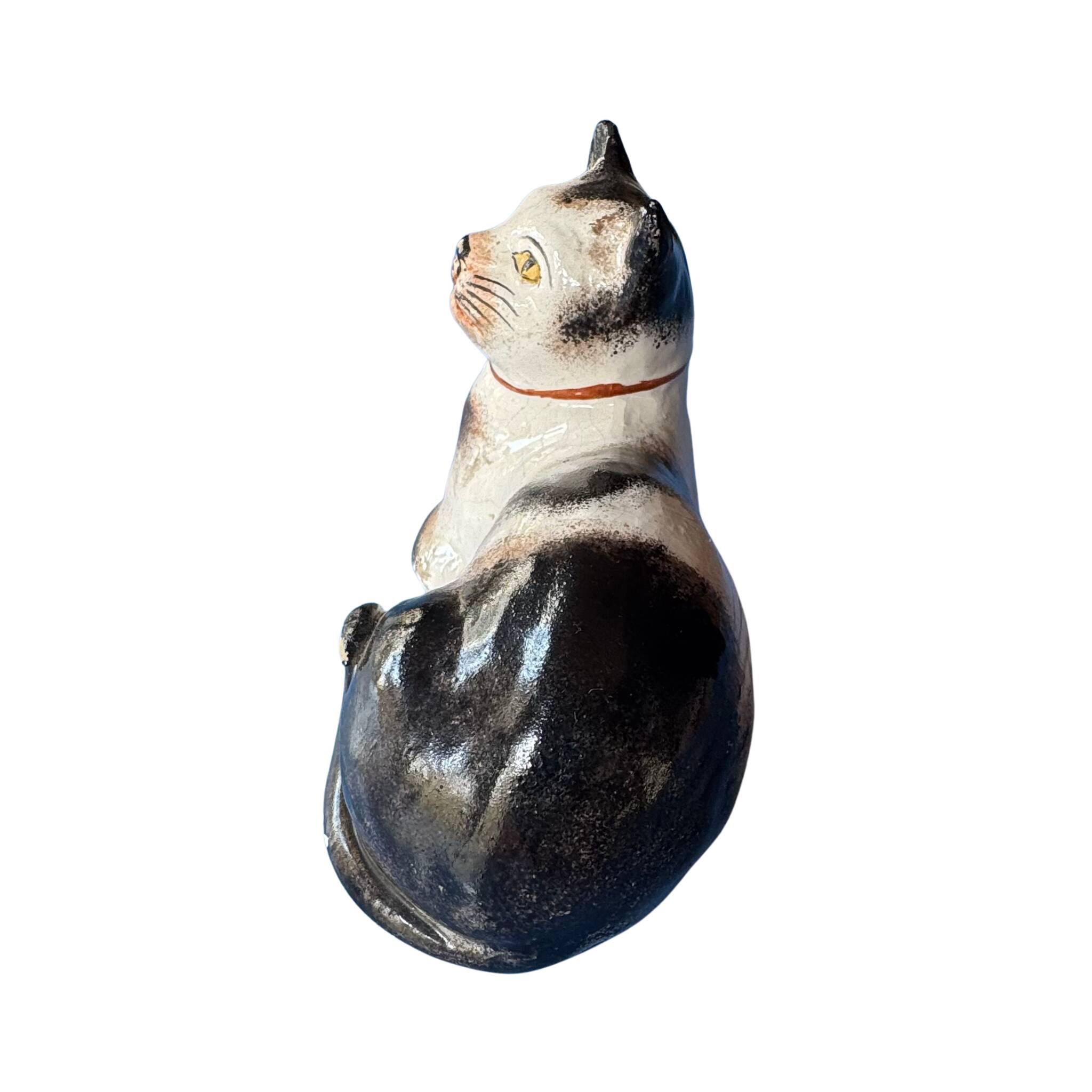 Statuette de chat Staffordshire, Angleterre vers 1860–1880