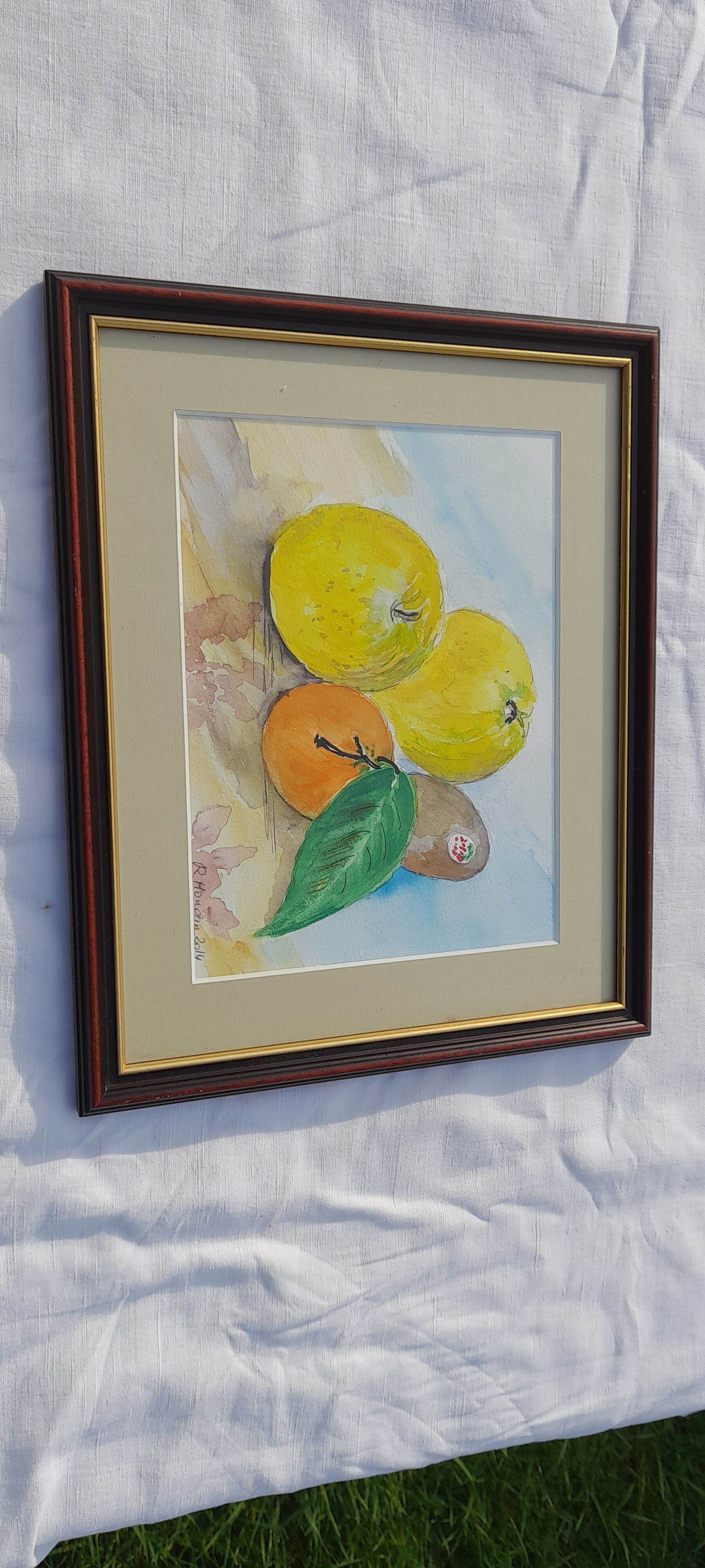 Still life framed under glass signed R. Honain33 X 27 cm