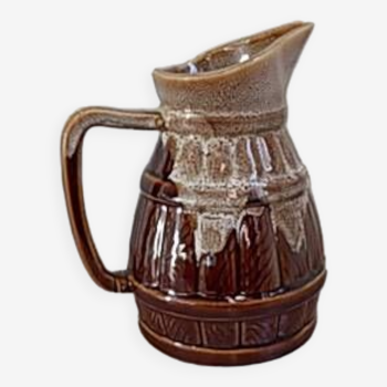 Stoneware barrel pitcher