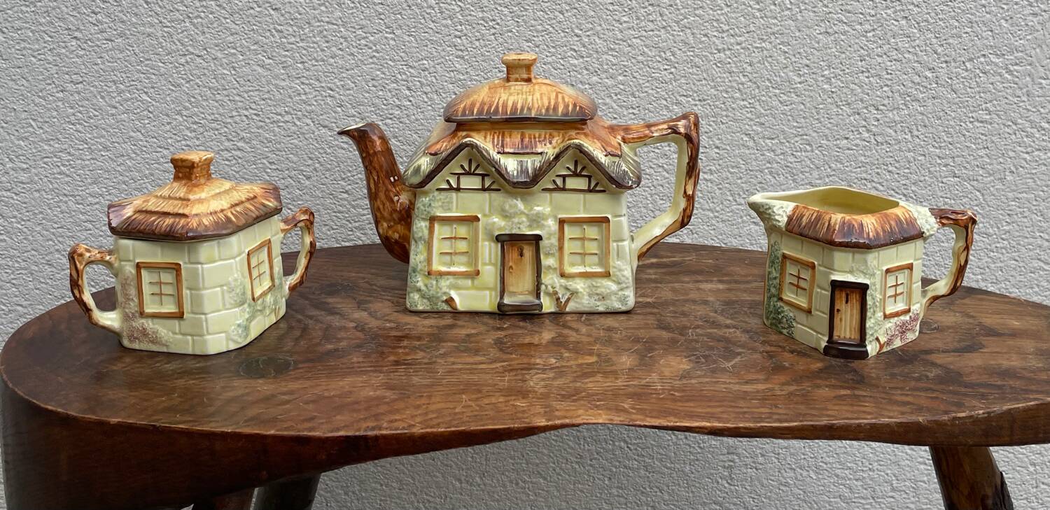 Staffordshire 3 Piece Tea Set