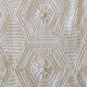Couverture tricotée main fleurs et hexagones