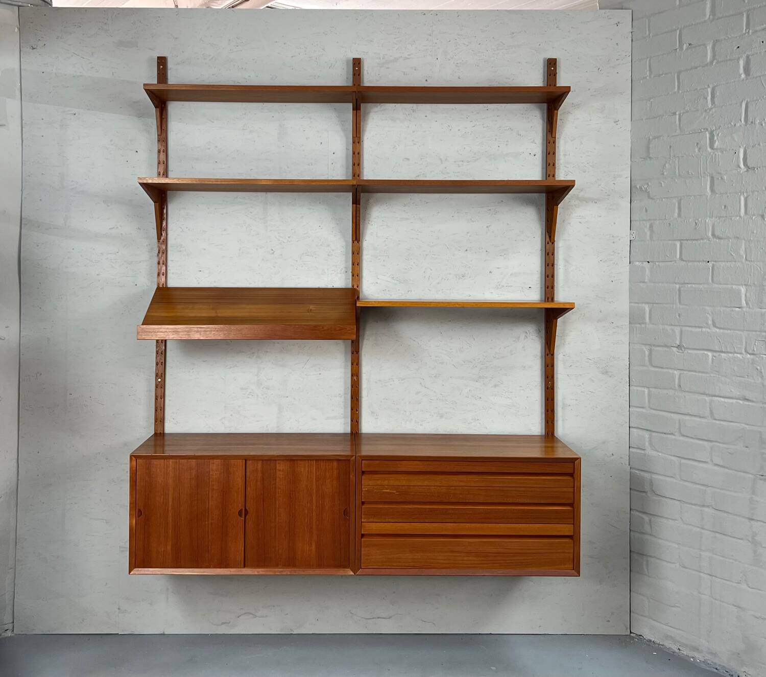 Poul Cadovius teak shelving system Cado 60s vintage shelf Danish desig