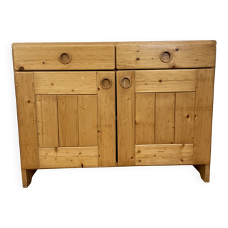 Buffet en pin massif selection Charlotte Perriand