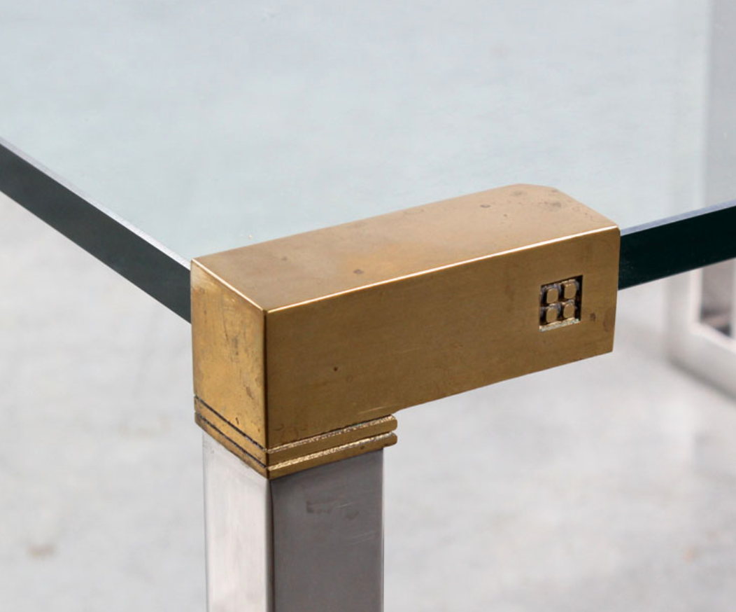 Coffee table Peter Ghyczy t53