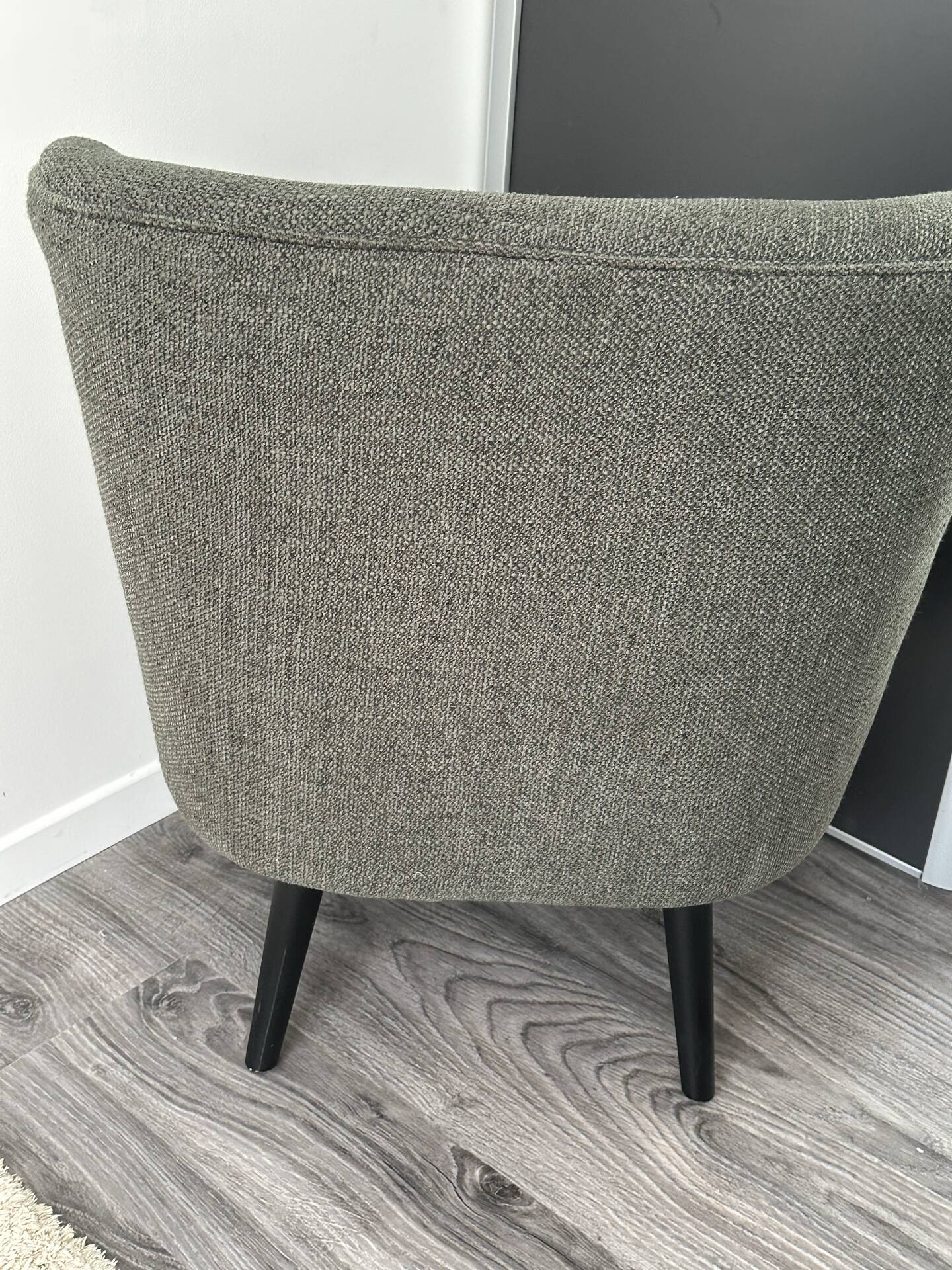 Compact armchair in green/grey chenille fabric