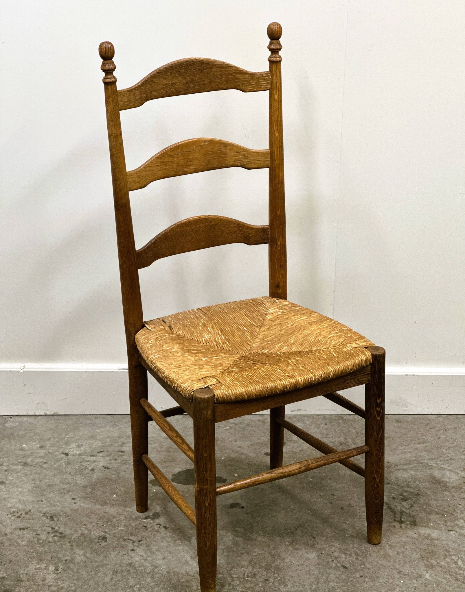 Set of 6 French Elegant Oak Farmhouse Country Dining Chairs wit Rush Seatin