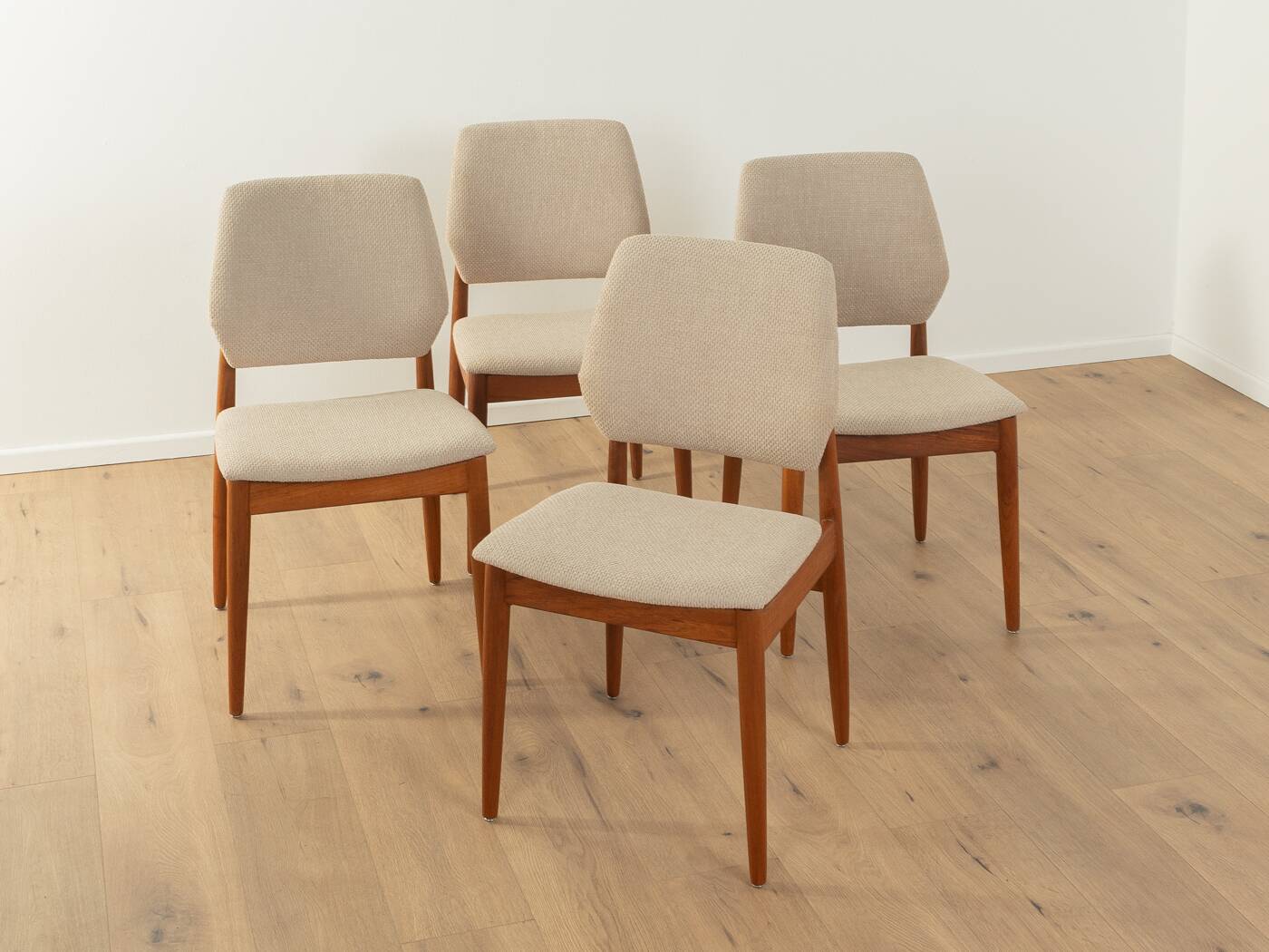 1960s Dining chairs, Casala