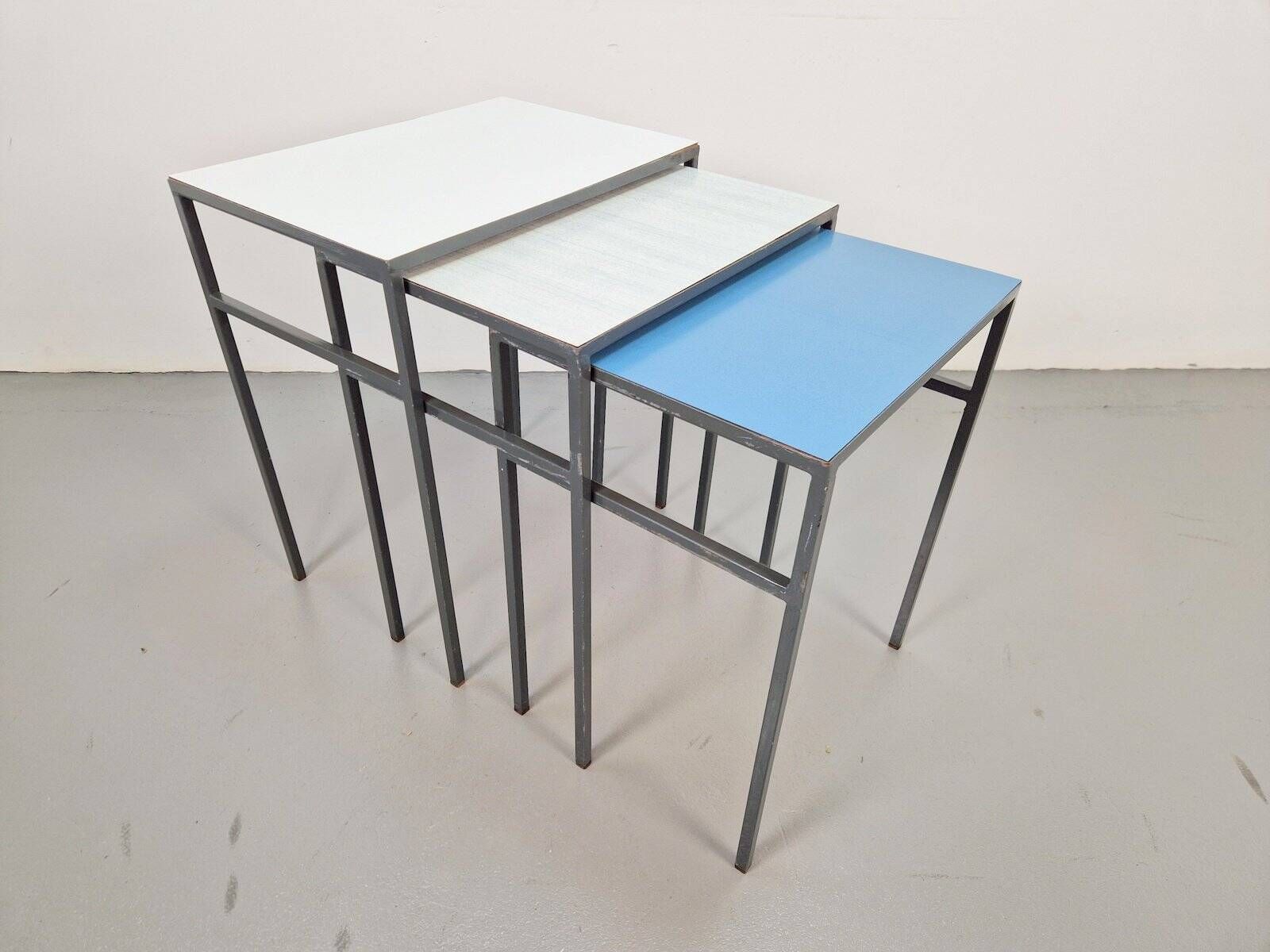 Vintage Mimi Nesting Tables in Metal and Teak by Formica, 1960s, Set of 3