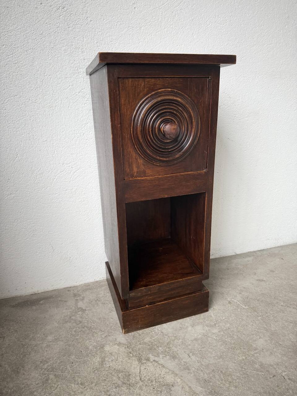 Dudouyt bedside table, oak, 1940.