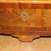 Commode Louyis XIV en marqueterie XVIIIe