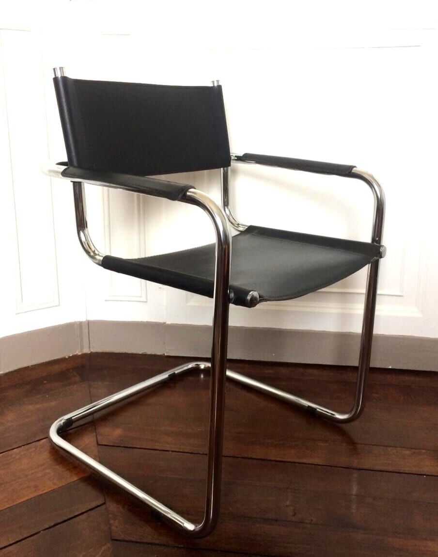Fauteuil tubulaire de type cantilever