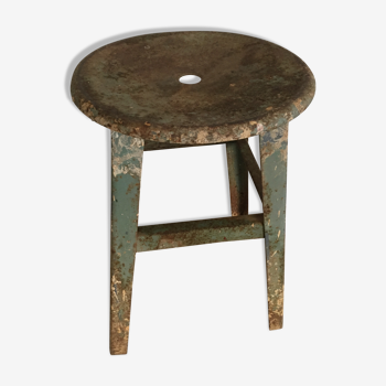 Tabouret d'atelier esprit wabi-sabi