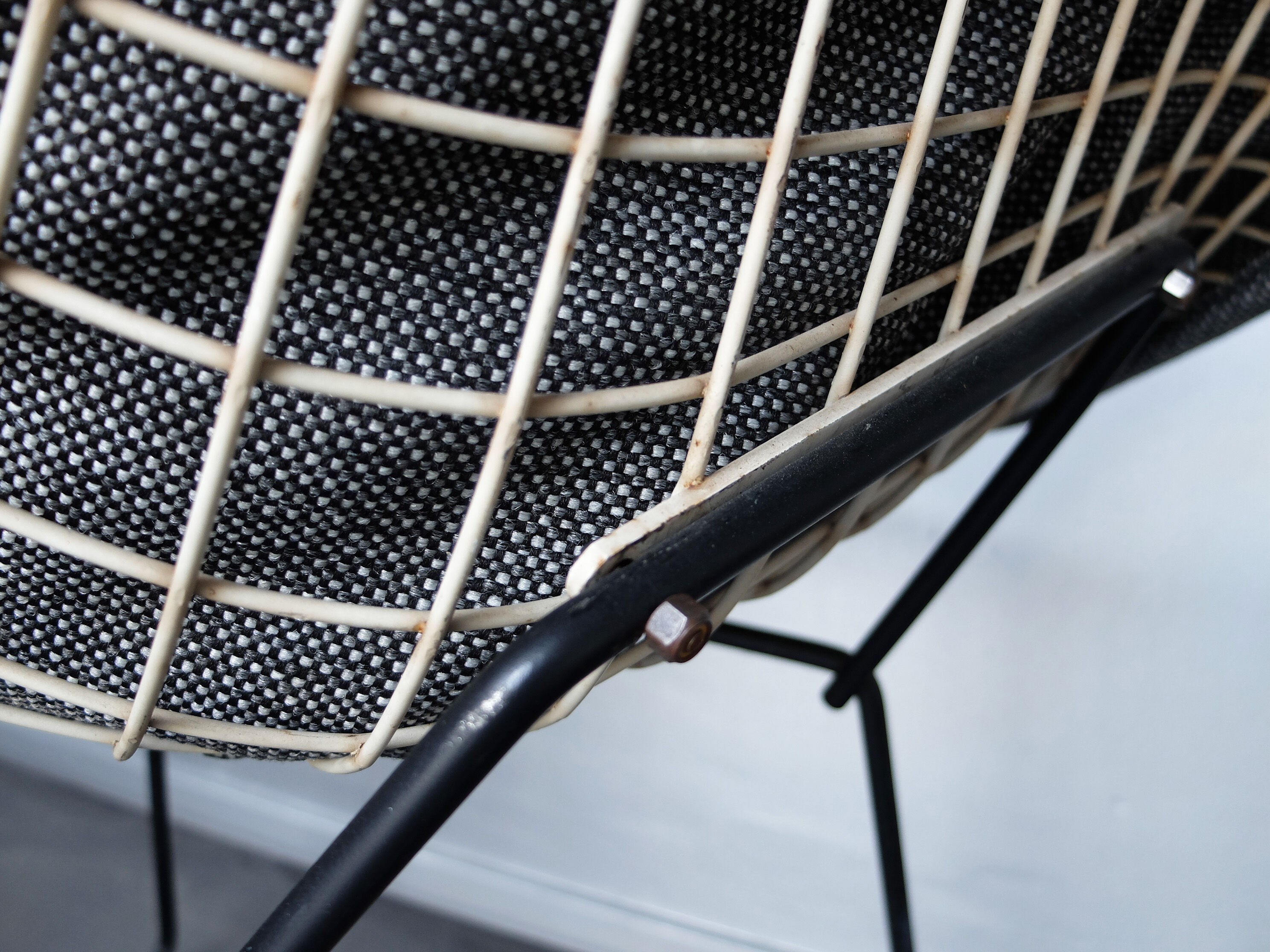 Fauteuil Diamond chair 421 par Harry Bertoia pour Knoll