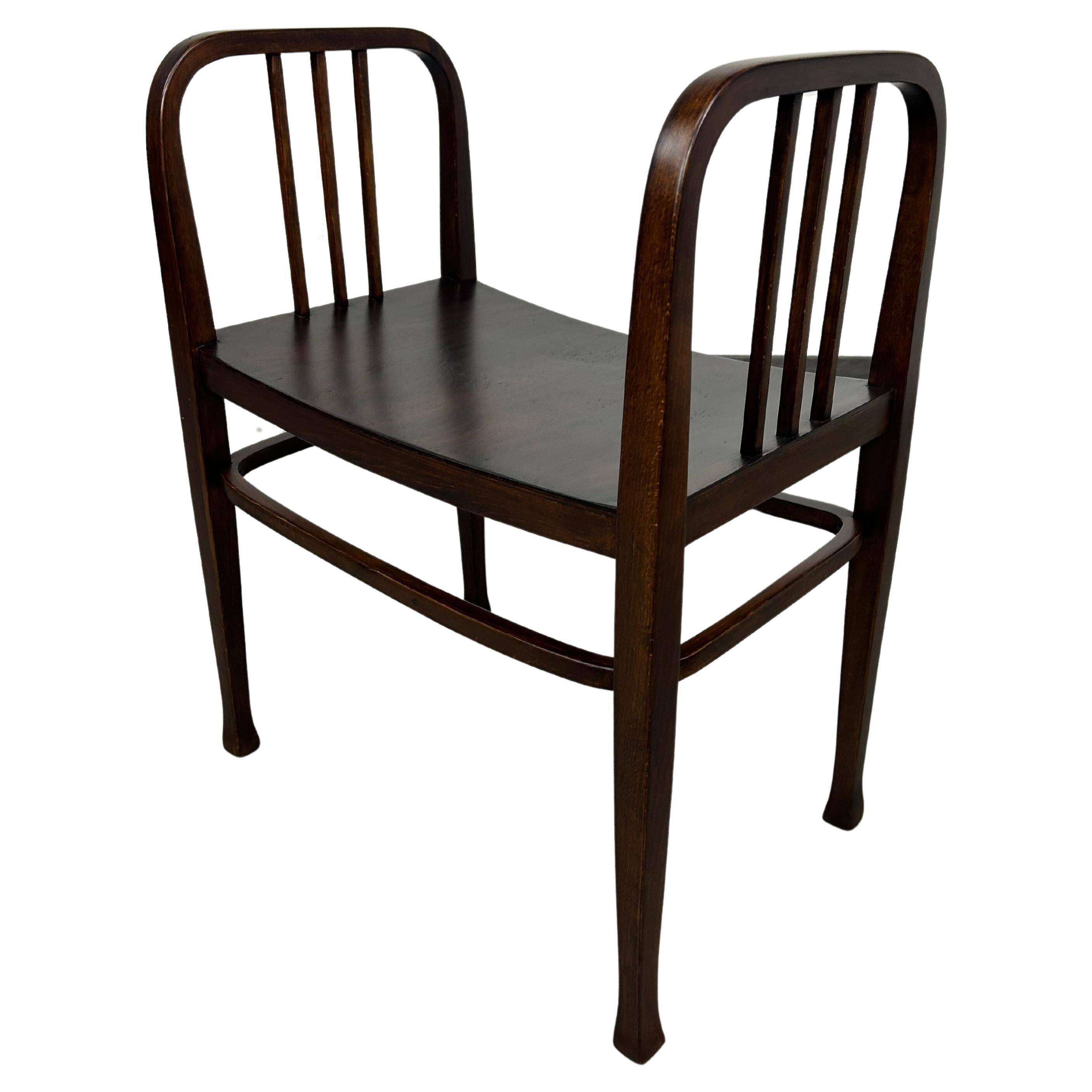 Sofa Jugendstil no. 6611 attributed to Otto Wagner for Thonet