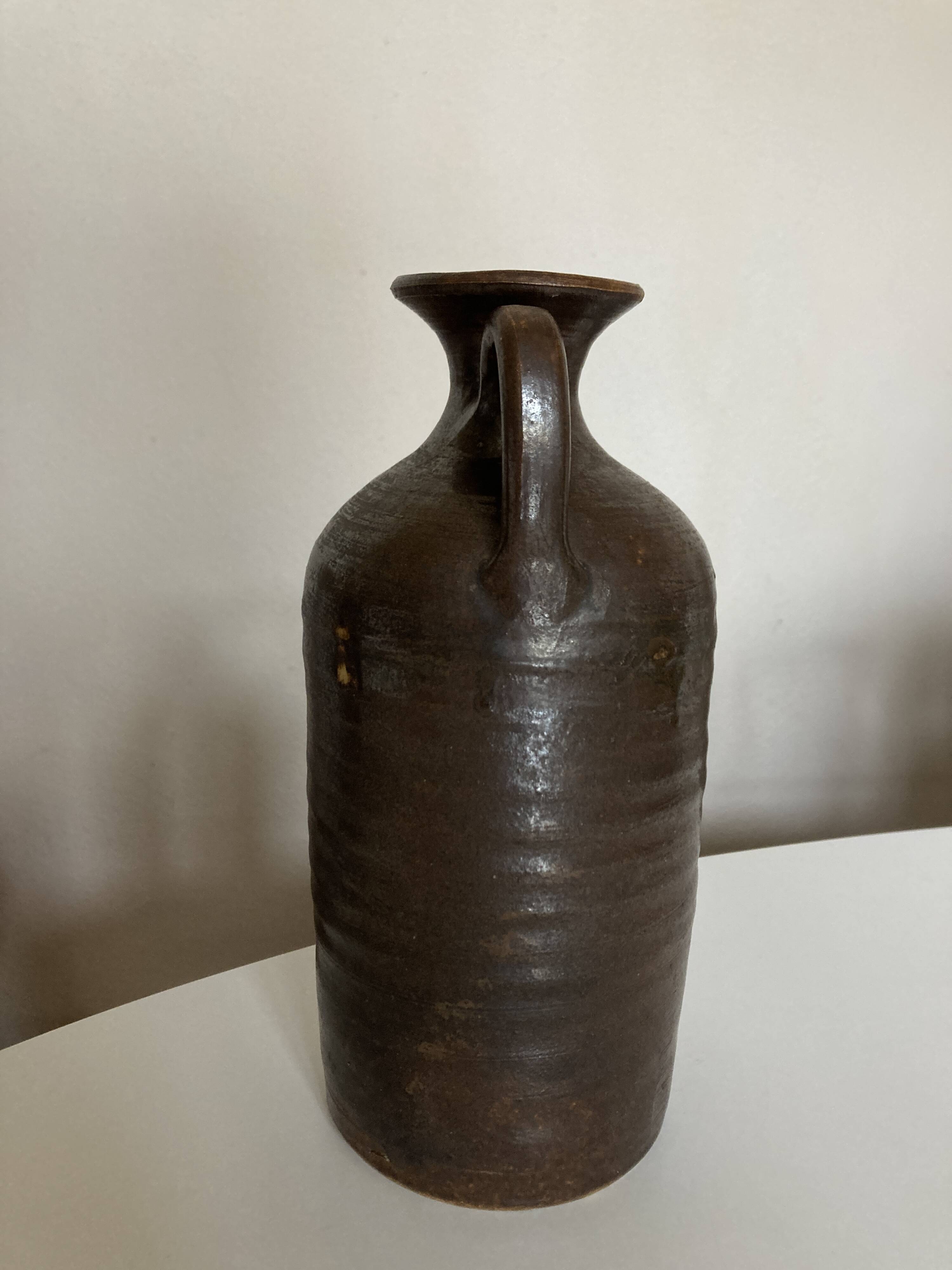 potter's pitcher vase in sandstone turned with coil Puisaye 1970