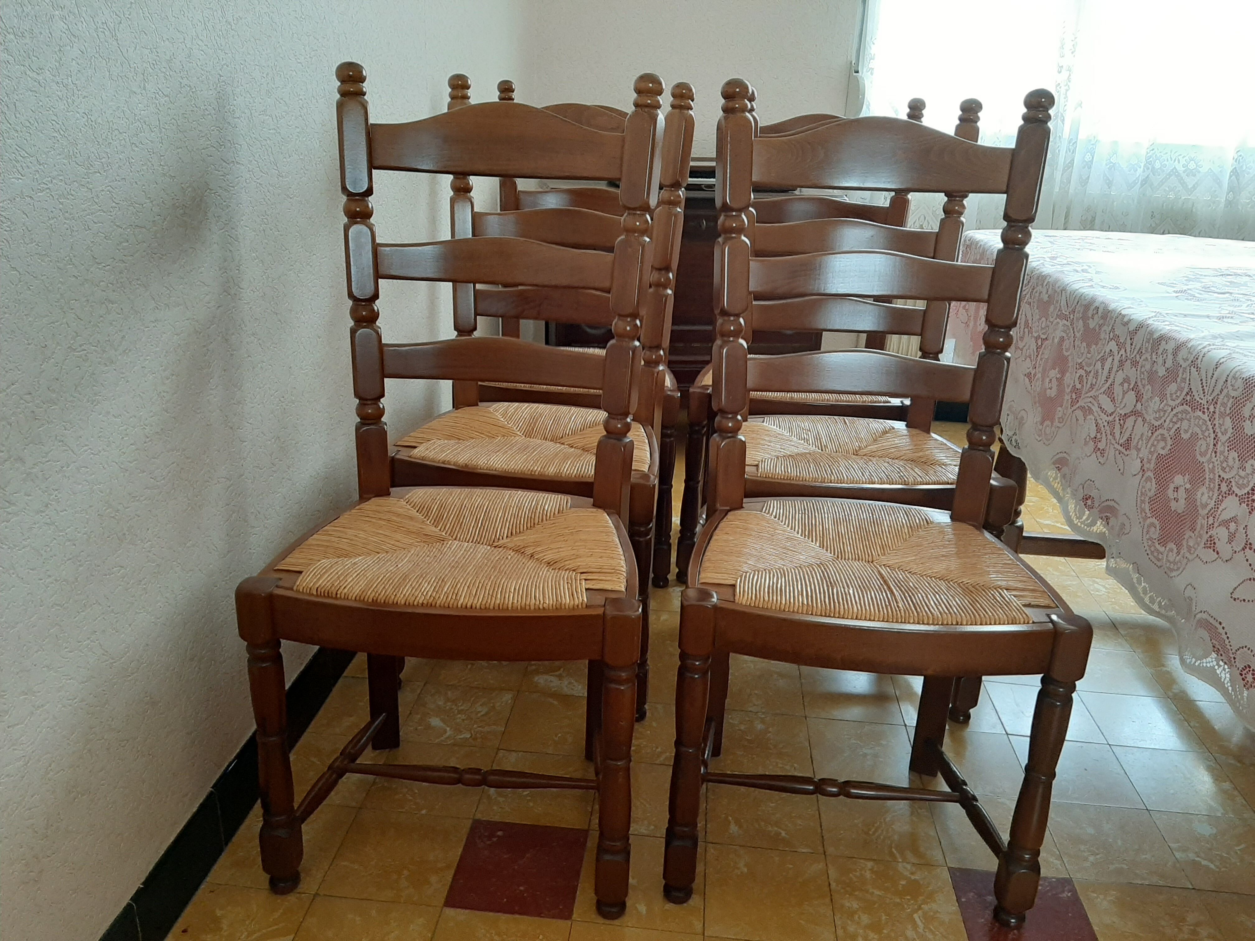 Dining chairs