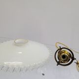 Serrated opaline suspension