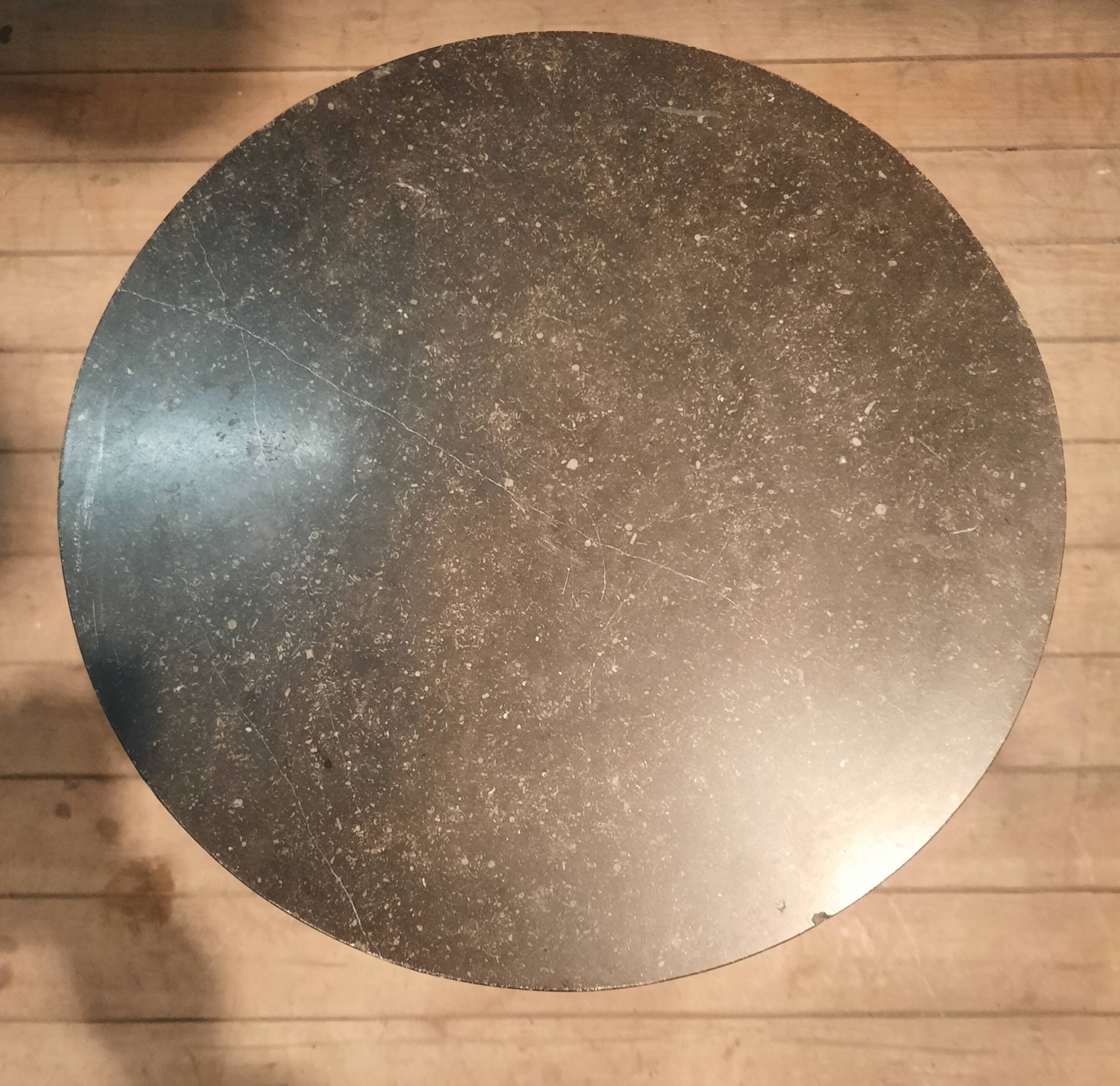 Side table with a swan neck.