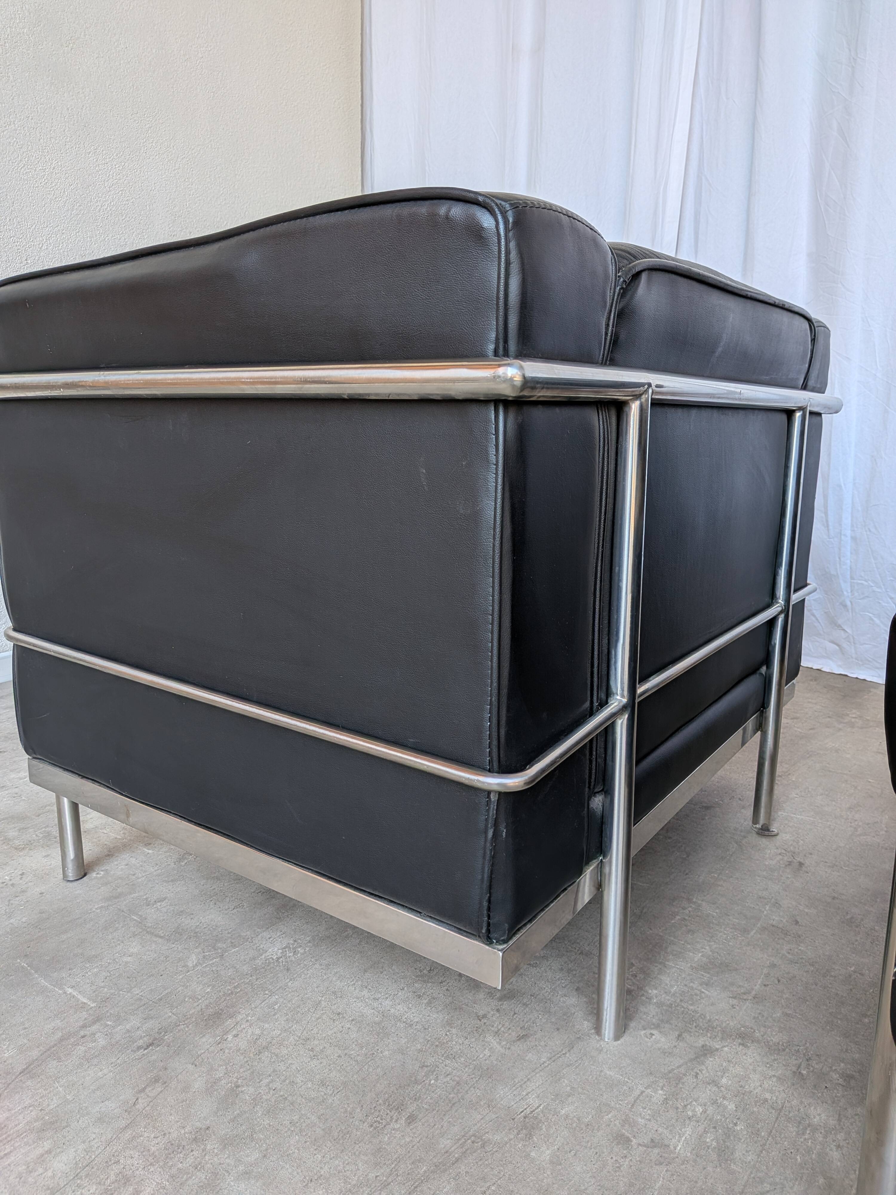 Set of 2 Mid-century Black Leather Lounge Chairs / Italian Design Armchairs