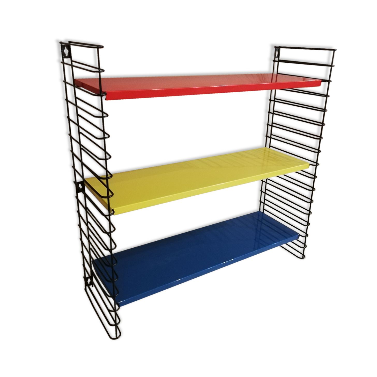 Shelves Tomado Holland