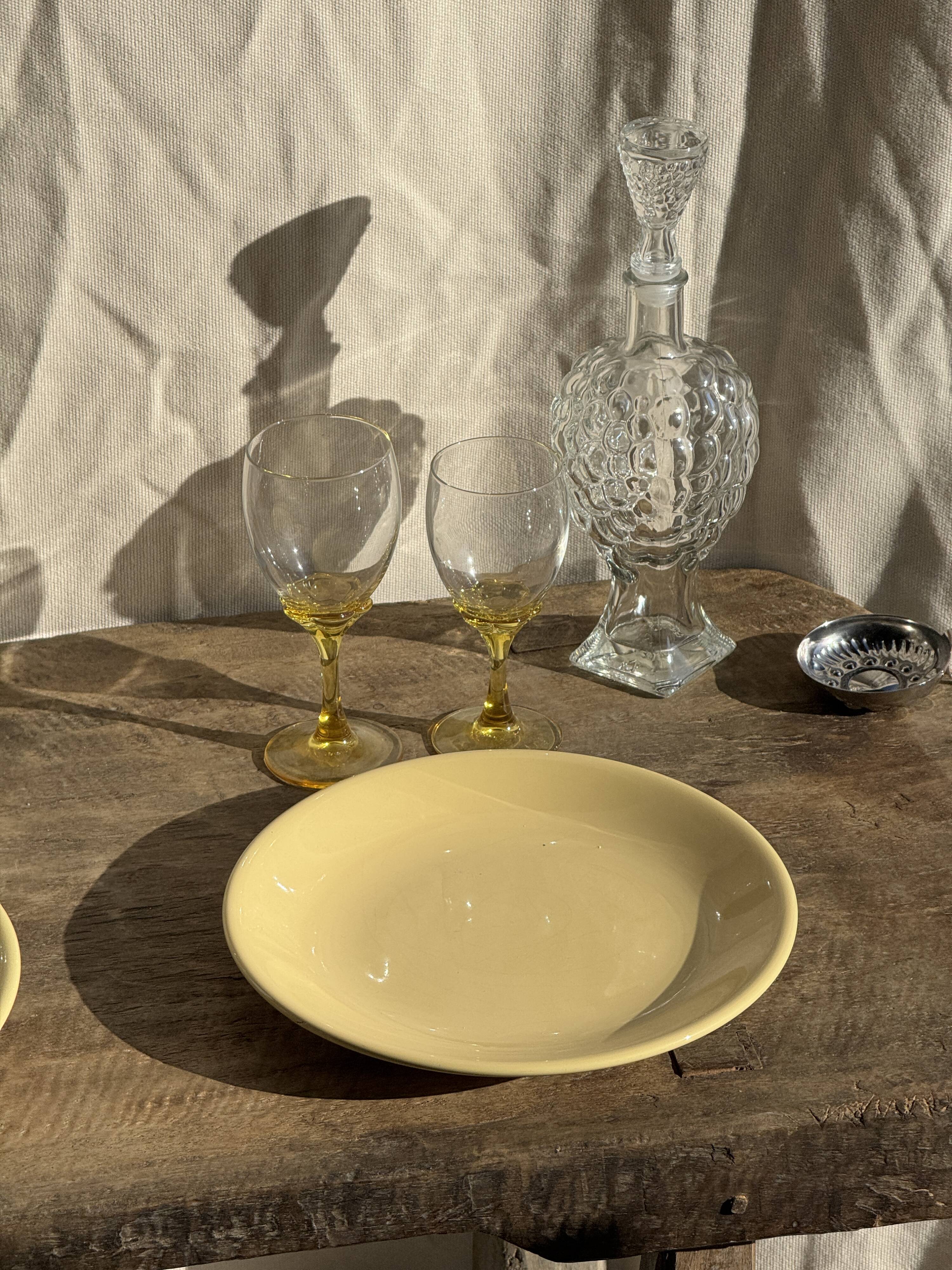 Carafe en verre moulé en forme de raisin H29 D10
