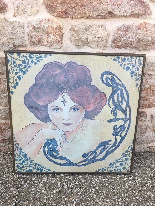 Art Deco bistro table