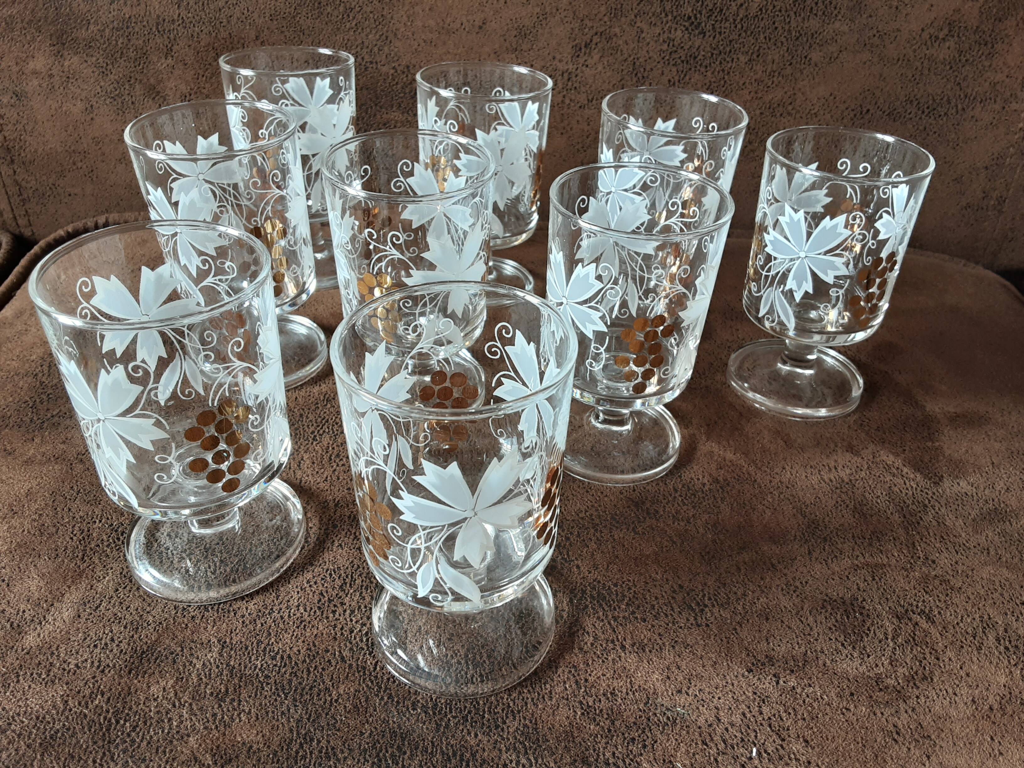 Set of 9 vintage digestive glasses