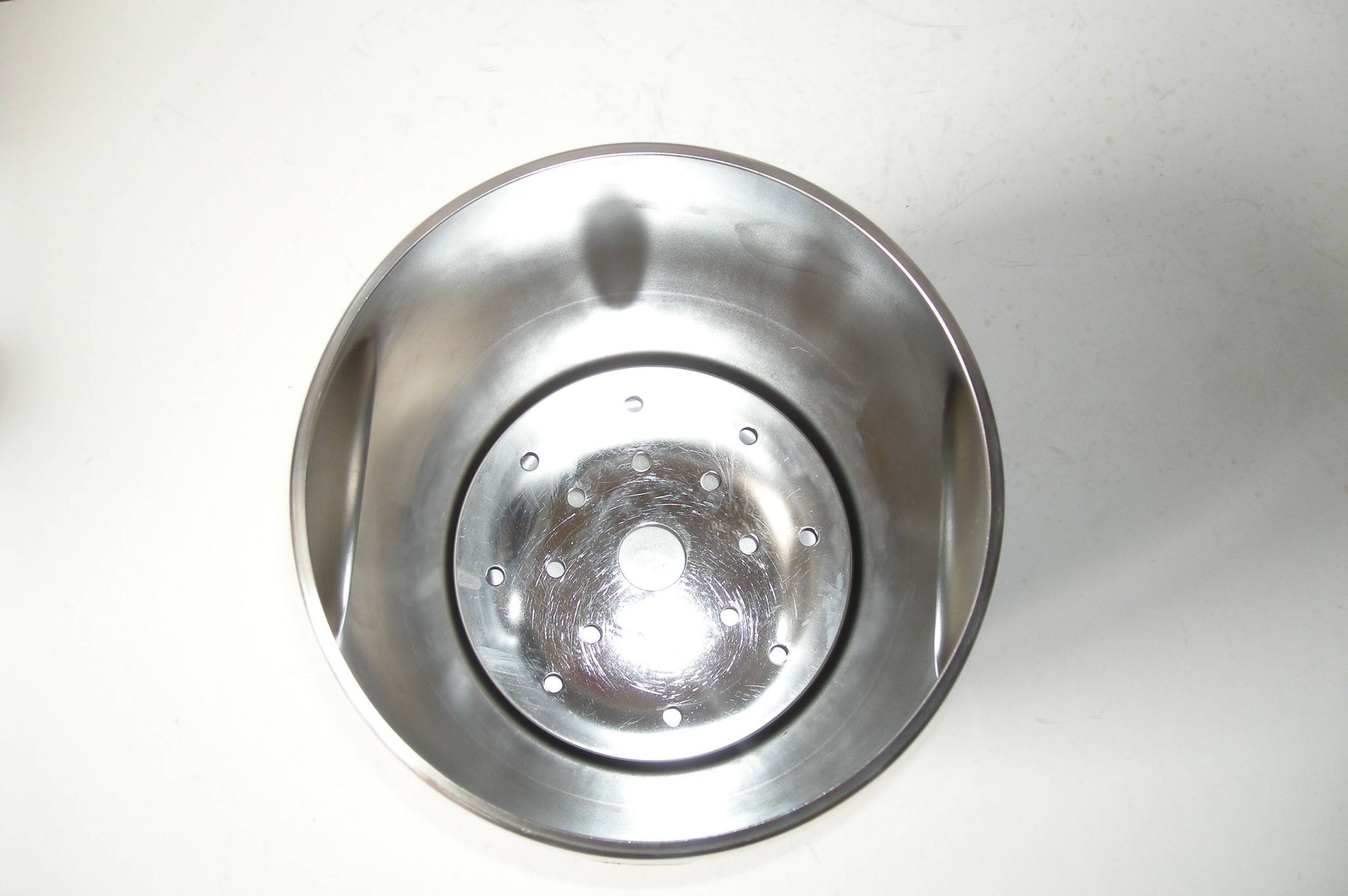 champagne bucket - Carlo Mazzeri and Luigi Massoni - Alessi from the 50s
