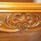 Louis XV style extendable table in solid cherry wood with marquetry.