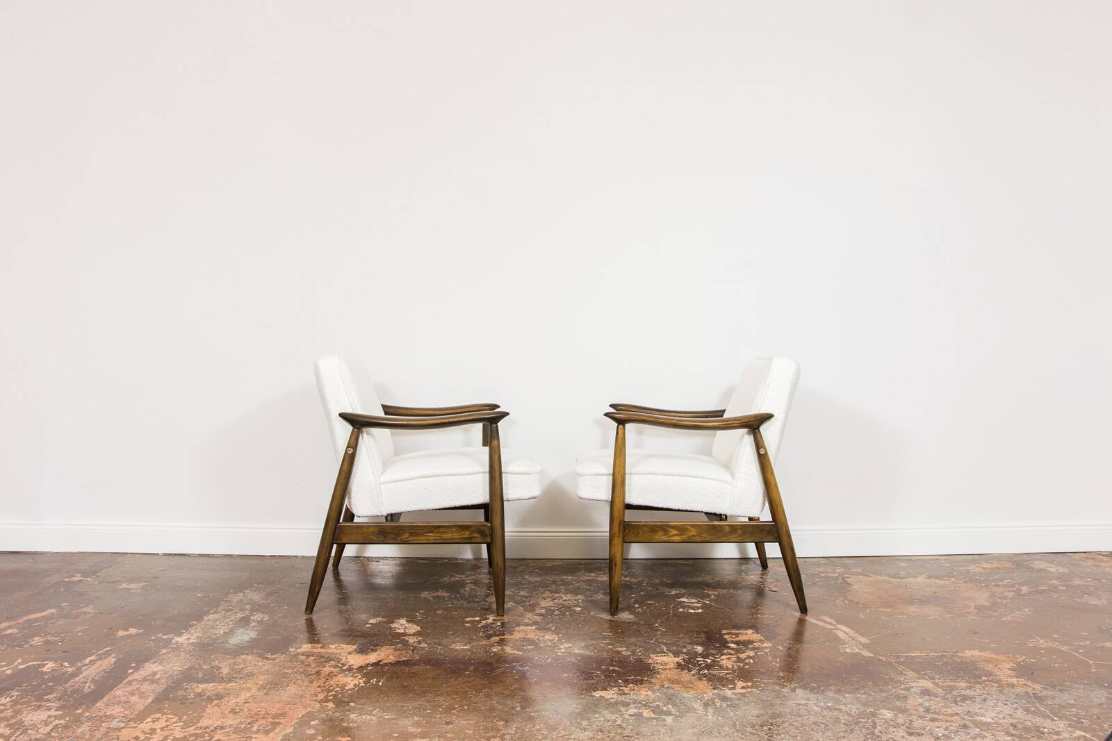 Pair of GFM 87 Armchairs Juliusz Kędziorek for Gościcińskie Furniture Fabryki, 1960s