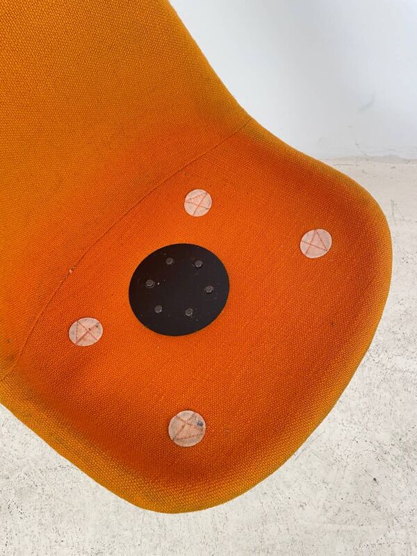 Chaise tulipe par Eero Saarinen pour Knoll international 1970