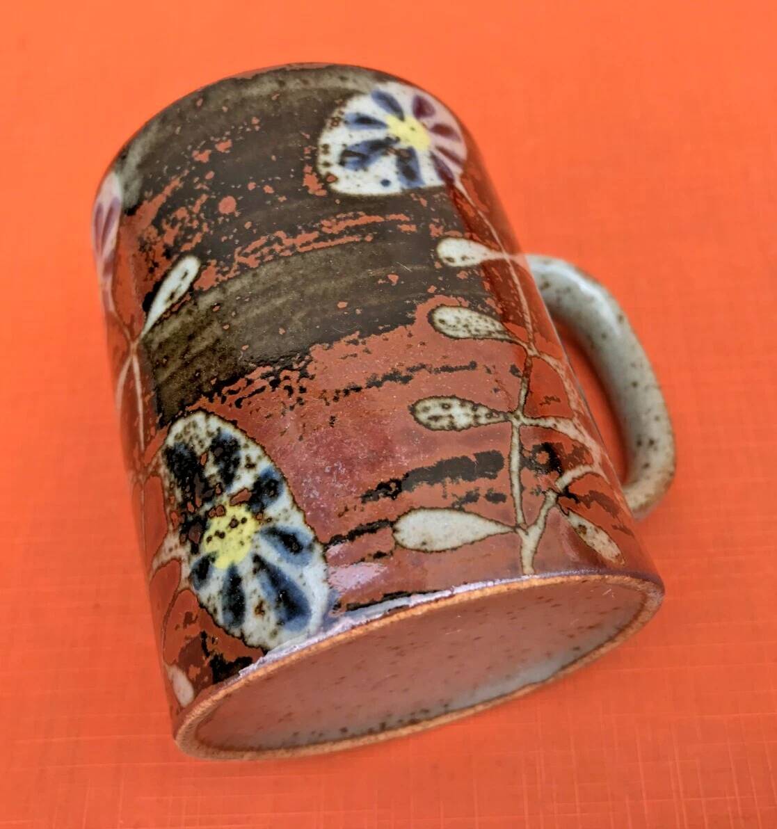 2 Cups / Mugs Glazed ceramic Floral decoration