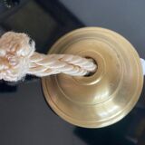 Vintage washbasin suspension