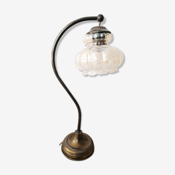Lamp to lay seen Delmas